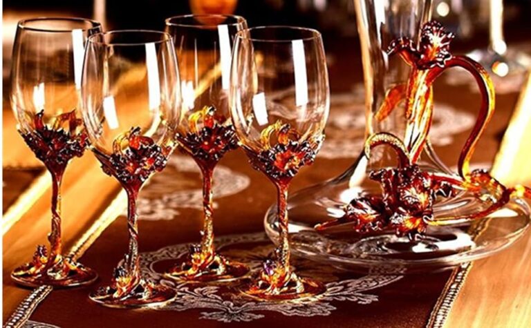 Qué características deben tener las copas de vino de cristal 19 copas de vino de cristal elegantes y brillantes