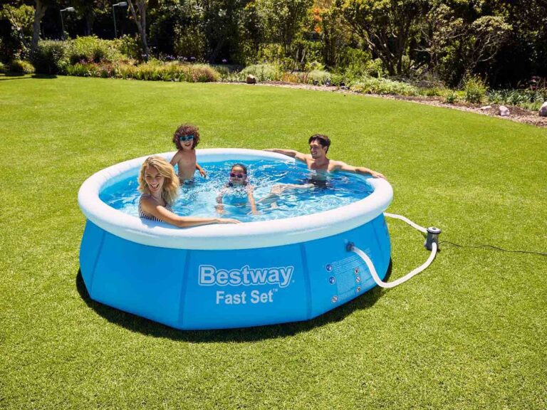 diversidad de forros para piscinas bestway