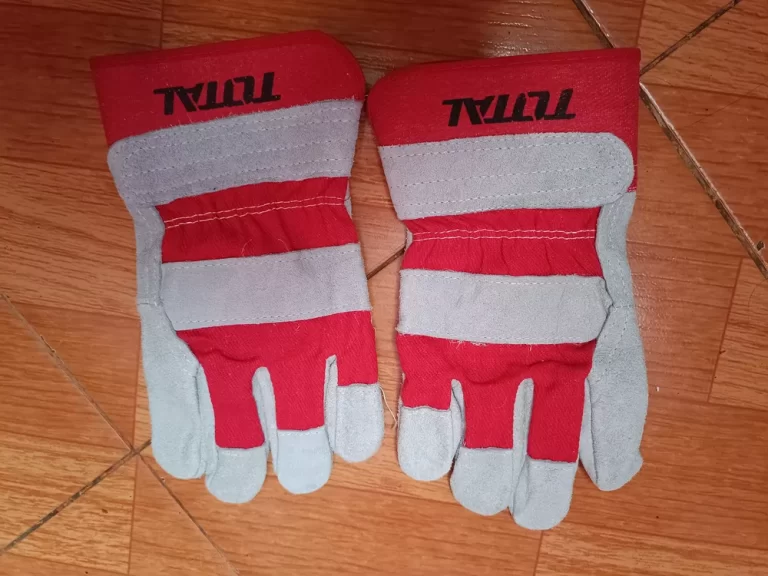 Qué son los guantes de cabritilla sin forro y para qué se utilizan 17 guantes de cabritilla en accion laboral