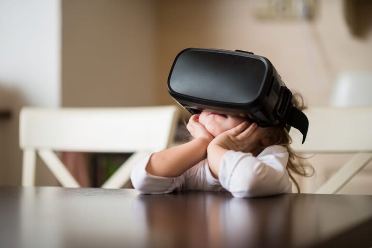 lentes de realidad virtual en uso