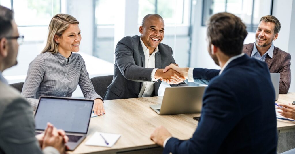 Quiénes son los principales proveedores de Importadora Gran Felipe Ltda 1 proveedores en una reunion de negocios