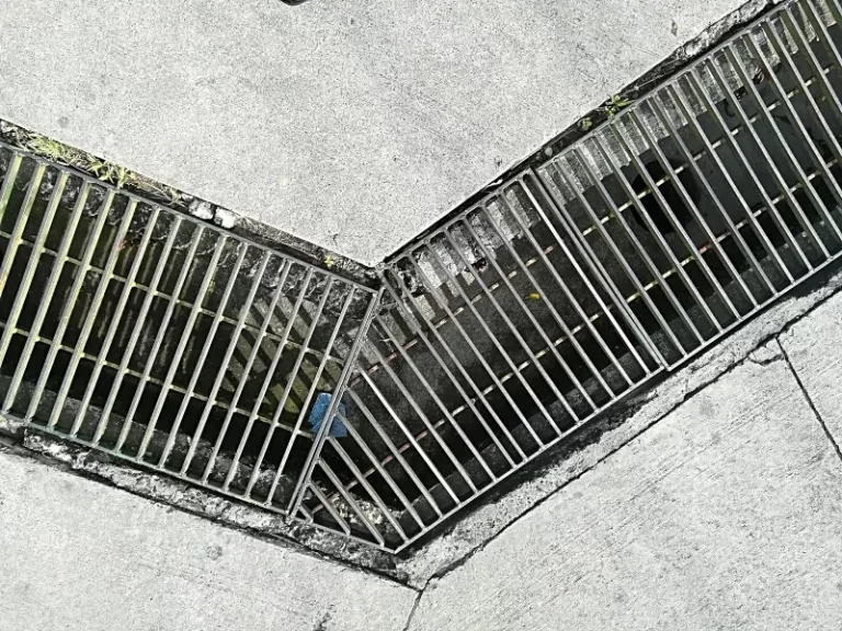 sistema de drenaje de agua pluvial