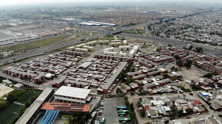 Dónde encontrar arriendos baratos en Lo Espejo, Santiago 14 vista aerea de lo espejo santiago